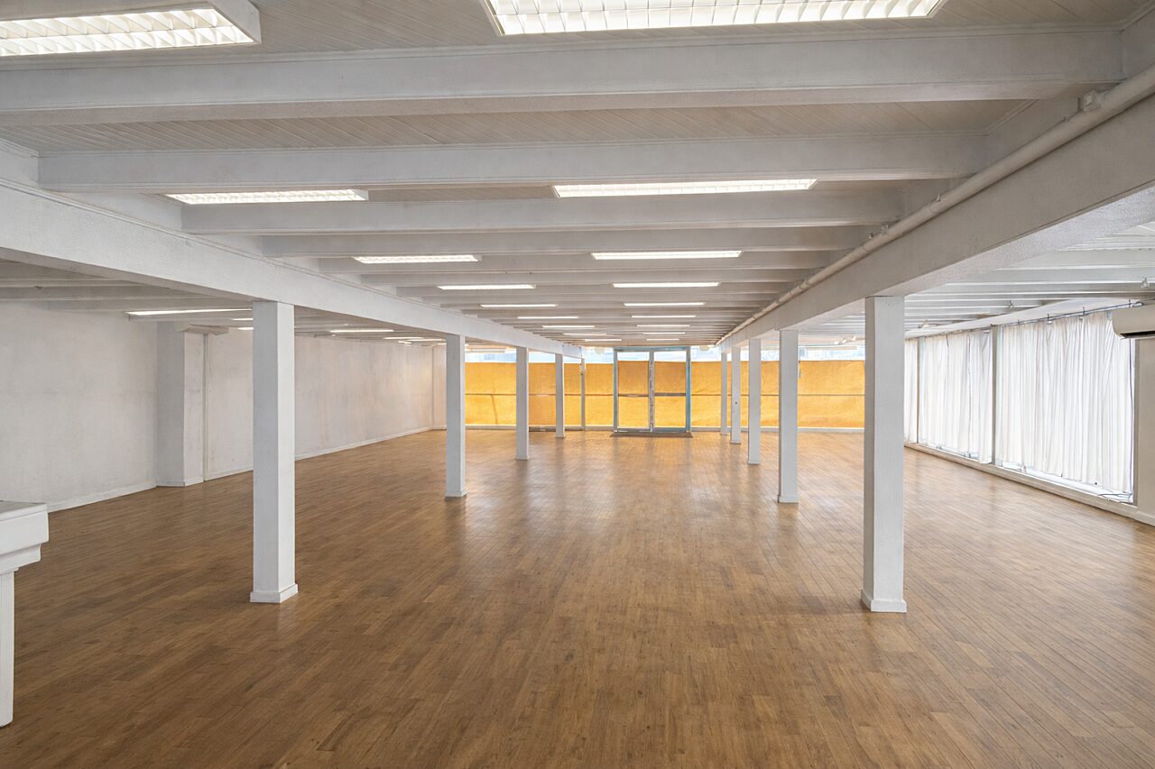 Fjordgata 54: Butikken